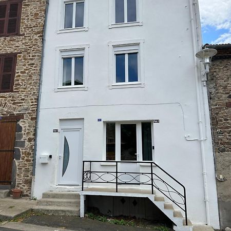 Chez Romain Massiac Bagian luar foto